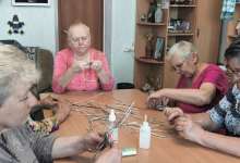 Карталинские пенсионеры осваивают новые виды рукоделия